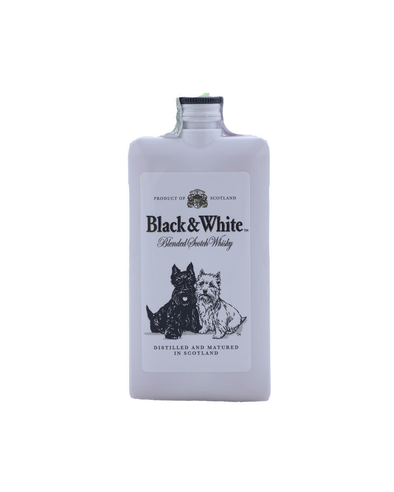 BLACK & WHITE