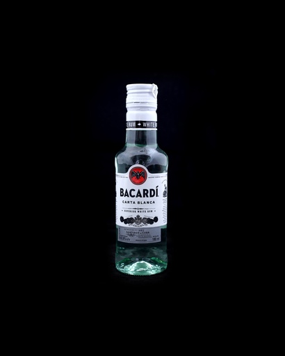 [M000183] BACARDI WHITE